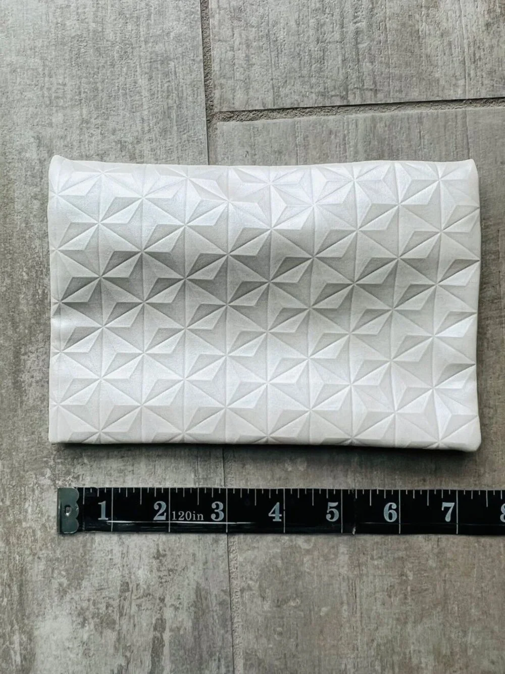 Ipsy Makeup Bag March 2023 Silver Pearl Shimmer Travel Pouch Wallet Clutch Case